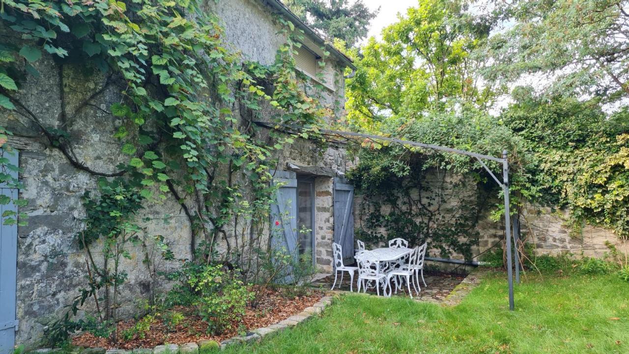 Belle Maison Dans Corps De Ferme - Logement Gabriel Villiers-sous-Grez Zewnętrze zdjęcie