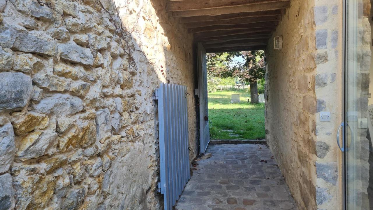 Belle Maison Dans Corps De Ferme - Logement Gabriel Villiers-sous-Grez Zewnętrze zdjęcie